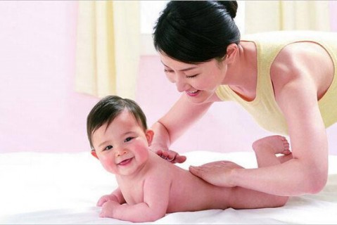 温州代生宝宝长牙了就断奶了吗 喂奶的六大误区妈妈千万要避开
